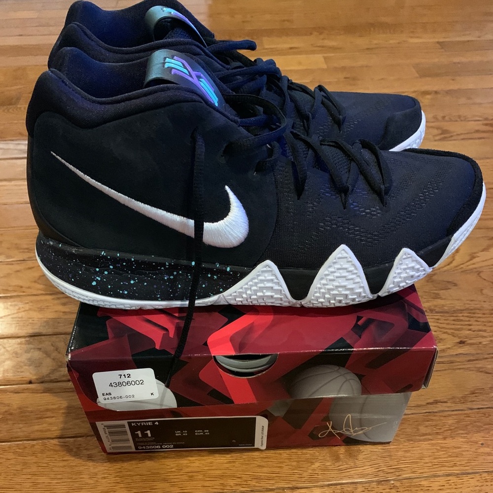 Kyrie 4’s